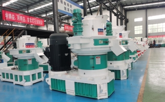 高溫天氣，使用鋸末顆粒機的注意事項與設(shè)備維護